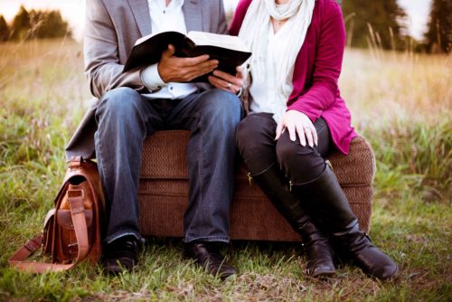 Relational Intimacy in Marriage: Joint Accomplishment vs. Self-Reliance
